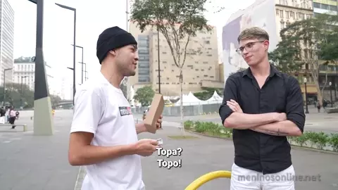 Sandriias & Rick Vilela & Pablo Pagani - Presente Misterioso